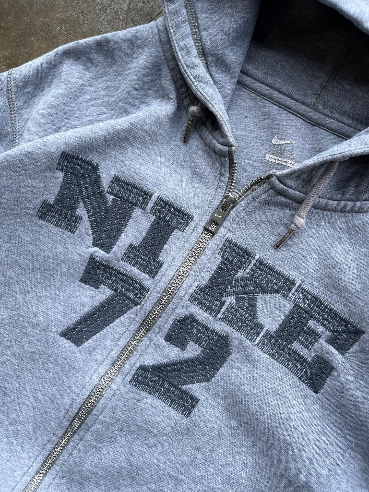 SUDADERA GRIS NIKE TALLA L