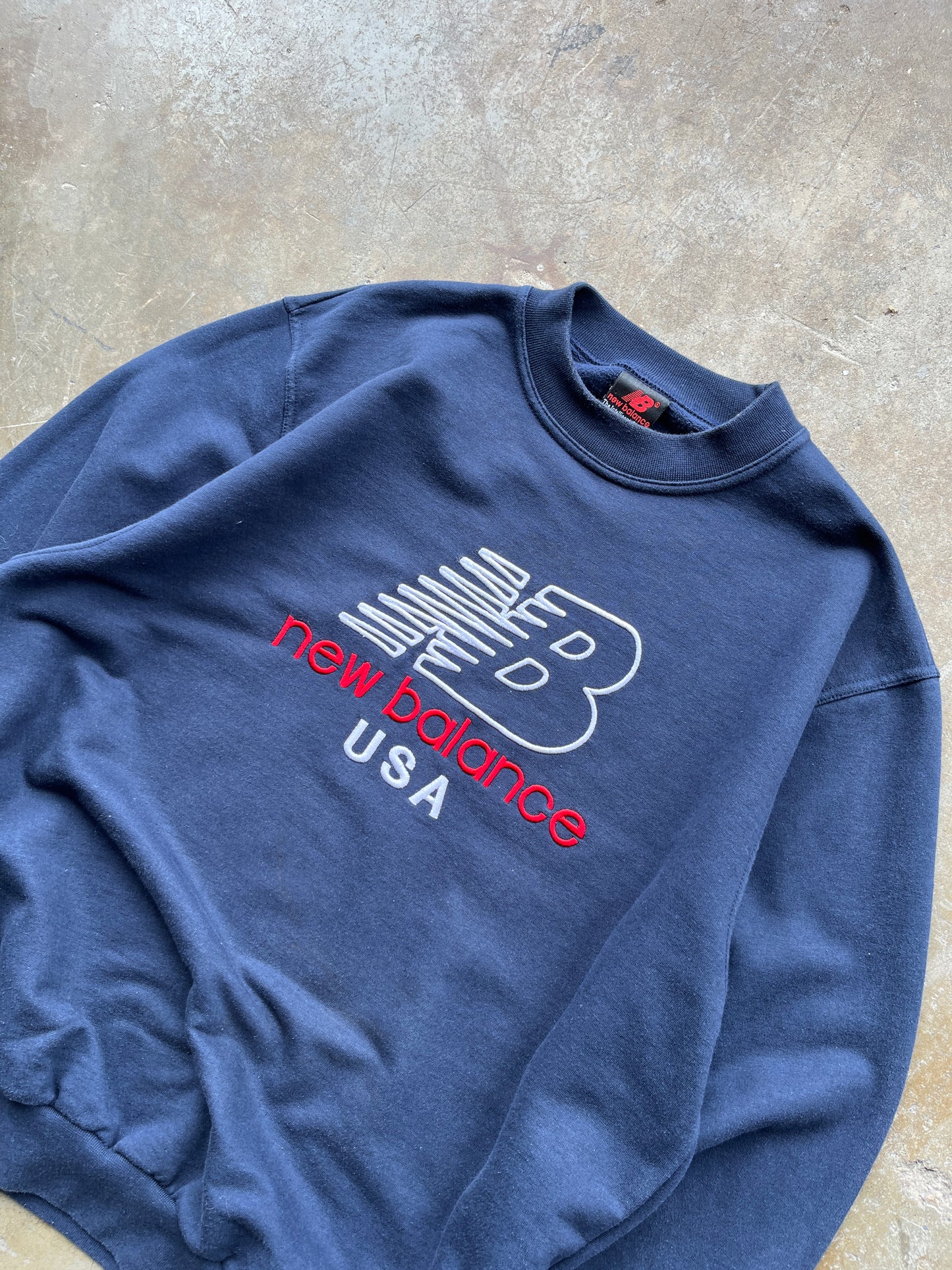 SUDADERA DE LOS AÑOS 90's NEW BALANCE TALLA L