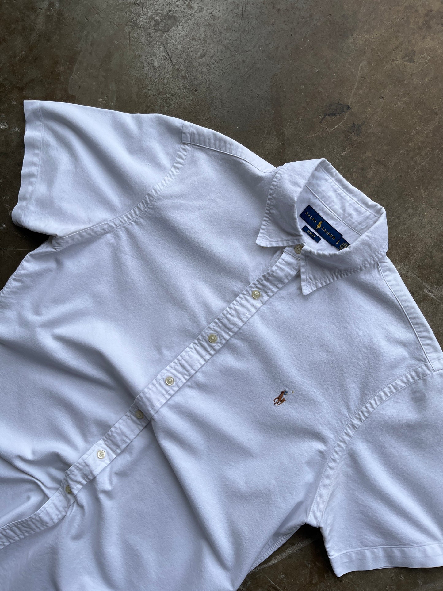 RALPH LAUREN SHORT SLEEVE SHIRT SIZE L